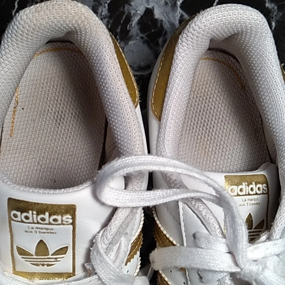 Adidas 3 white gold glitter bottoms